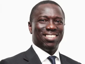 Edo Governorship Aspirant Engages Interpreter To Declare Ambition Before kinsmen