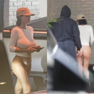 Bianca Censori Flashes Bum During Dinner With Kanye West