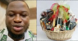 Man shares moment with woman who prefers to buy gift for pastor over husband