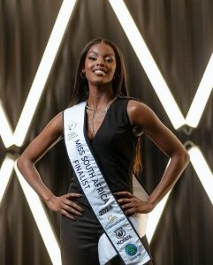 Miss South Africa Contestant With Nigerian Father, Chidimma Adetshina Faces Xenophobic Backlash Over Her Nationality