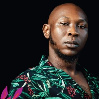 Controversial Nigerian musician, Seun Kuti has reflected on his sour relationship with his first daughter.