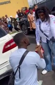 Young Man Left Embarrassed After Girlfriend Rejected His Proposal On Campus (Video)