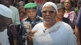 ‘Warn Your Children Against Protest’: Tinubu’s Daughter Begs Lagos Market Women