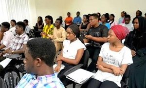 FG to disburse N850m loan to Nigerian students today