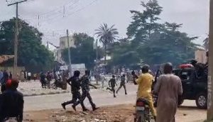 Moment Police Fire Tear Gas At Protesters In Bauchi (video)