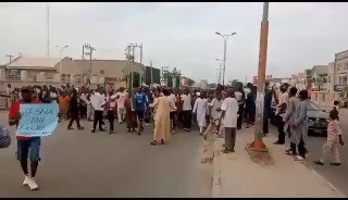 Protesters Converging For Action In Kano (Video)