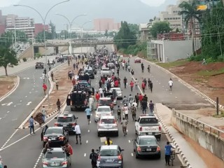 Protesters Shut Down Abuja’s Central Business District