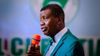 RCCG altar not for male pastors with braids, women with heavy makeup – Pastor Adeboye