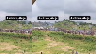 Security Personnel Fire Shots, Tear Gas At Protesters In Abuja (Video)