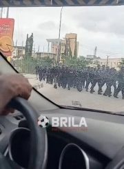 Security Personnel Storm Lekki-Ikoyi Link Bridge (Video)