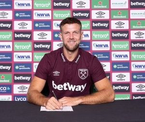 West Ham announce £23m signing of German striker Niclas Fullkrug from Borussia Dortmund