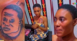 Lady tattoos boyfriend’s face on her chest to prove her love