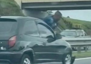 Woman Speeds Off And Flings Ex From Bonnet After He Clung To Her Car When She Dumped Him (video)