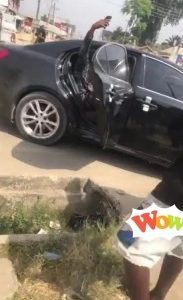 Suspected Yahoo Boy Refuses To Stop, Drives Police Officer On Car Bonnet (Video)