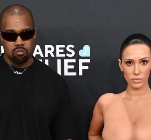 Bianca Censori goes completely nud£ as she joins husband Kanye West at the 2025 Grammys (photos)