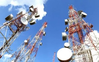 FG and NLC signs agreement on proposed 50% telecom tariff hike