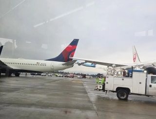 Japan Airlines Plane Collided With Parked Delta Jet At Seattle Airport (Video)