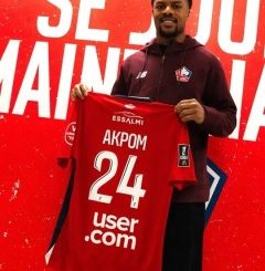 Super Eagles Striker, Chuba Akpom Joins Lille On Loan