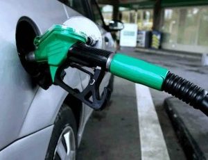 Dangote refinery again slashes pump price