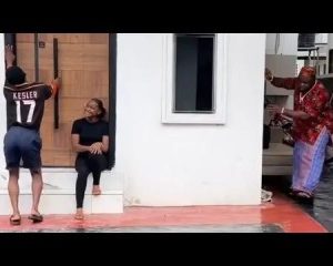 Download Comedy Video:- My pregnant daughter