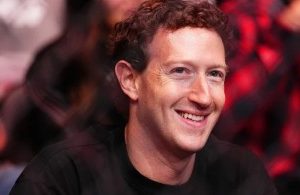  Mark Zuckerberg gains $8 Billion in a day as Meta shares surge