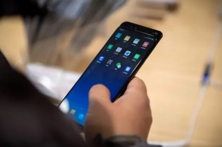 South Korea bans mobile phones in classrooms