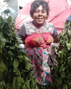 “I started going to bush markets 3 weeks after C-section” – Nigerian woman says as she addresses women who use motherhood as ‘excuse to be lazy’